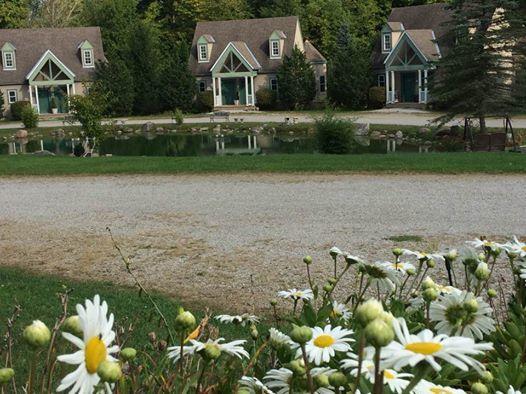 Spruce Hill Inn & Cottages Мансфийлд Екстериор снимка