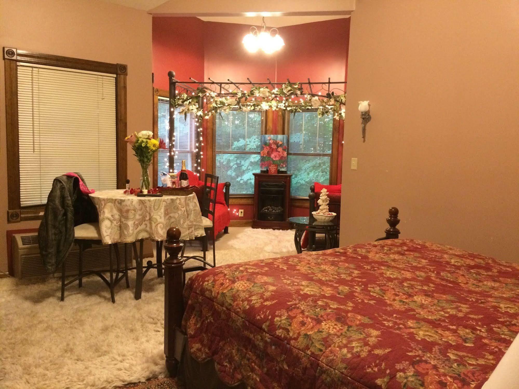 Spruce Hill Inn & Cottages Мансфийлд Екстериор снимка